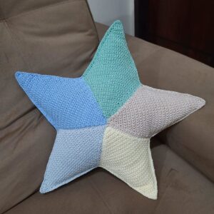 Almofada Estrela De Amigurumi