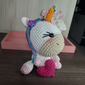 Baby Unicórnio em Amigurumi
