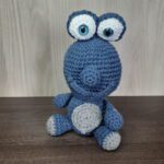 Monstrinho Azul em Amigurumi. - Imagem 5