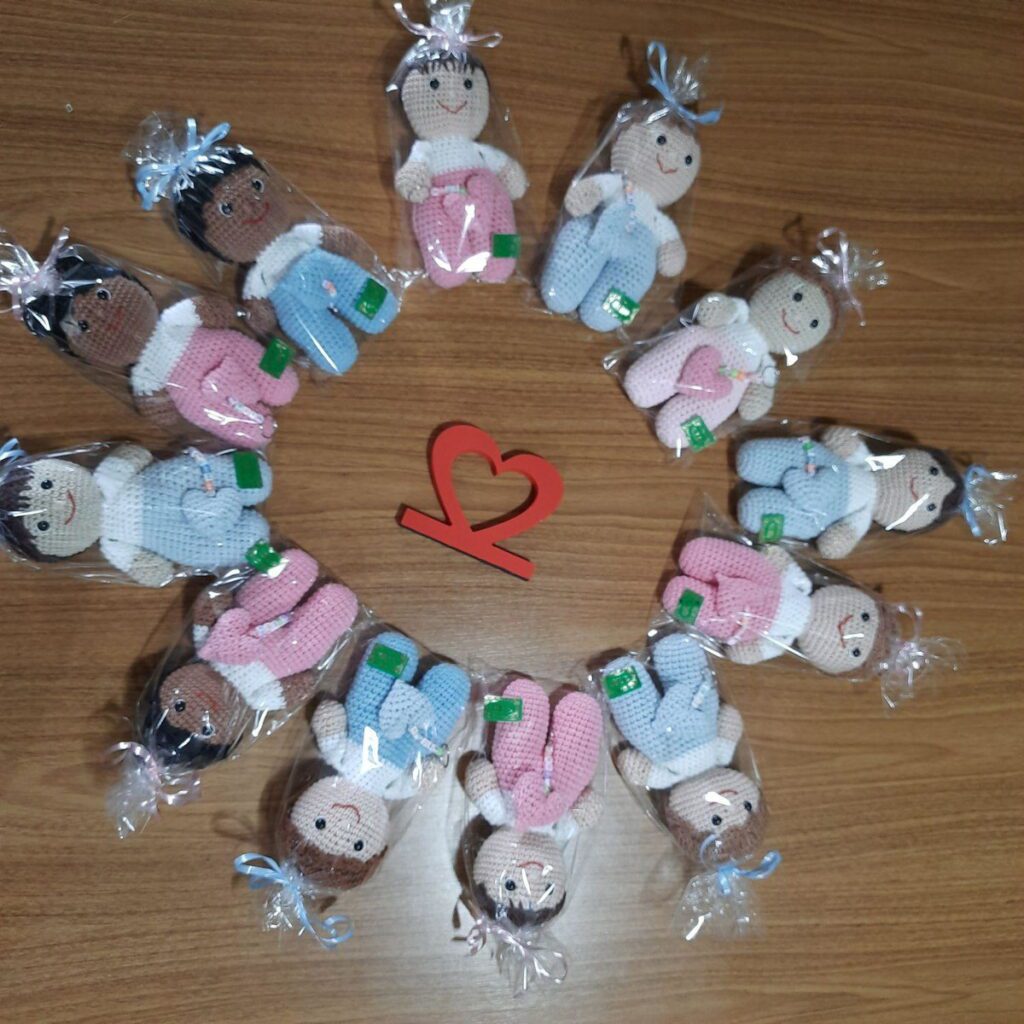 Naninha Personalizada em Amigurumi.