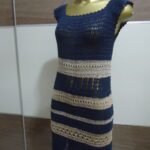 Vestido -listrado Azul – Crochê. - Imagem 5