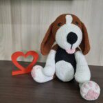 Cachorro Beagle em Amigurumi - Imagem 5