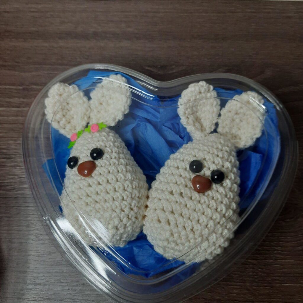 Casal de Coelhinhos em Amigurumi
