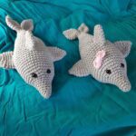 Casal de Golfinhos em Amigurumi. - Imagem 2