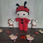 Fofolete de Joaninha em Amigurumi - Imagem 5