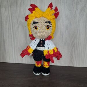 Kyojuro Rengoku em Amigurumi