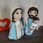 Sagrada Família em Amigurumi. - Imagem 3