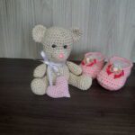 Ursinha Coração Rosa em Amigurumi - Imagem 5