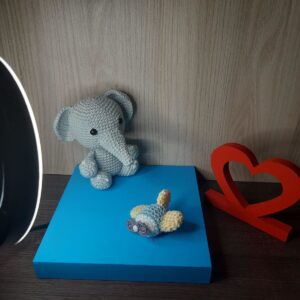 Baby Elefantinho em Amigurumi