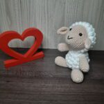 Baby Ovelhinha em Amigurumi - Imagem 2