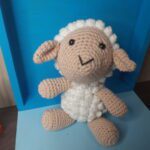 Baby Ovelhinha em Amigurumi - Imagem 3