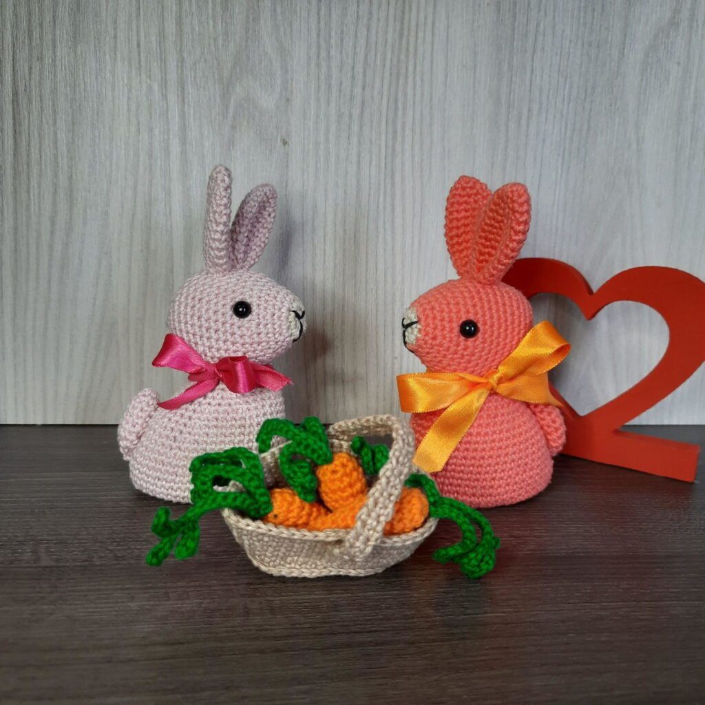 Casal de Coelhinhos em Amigurumi