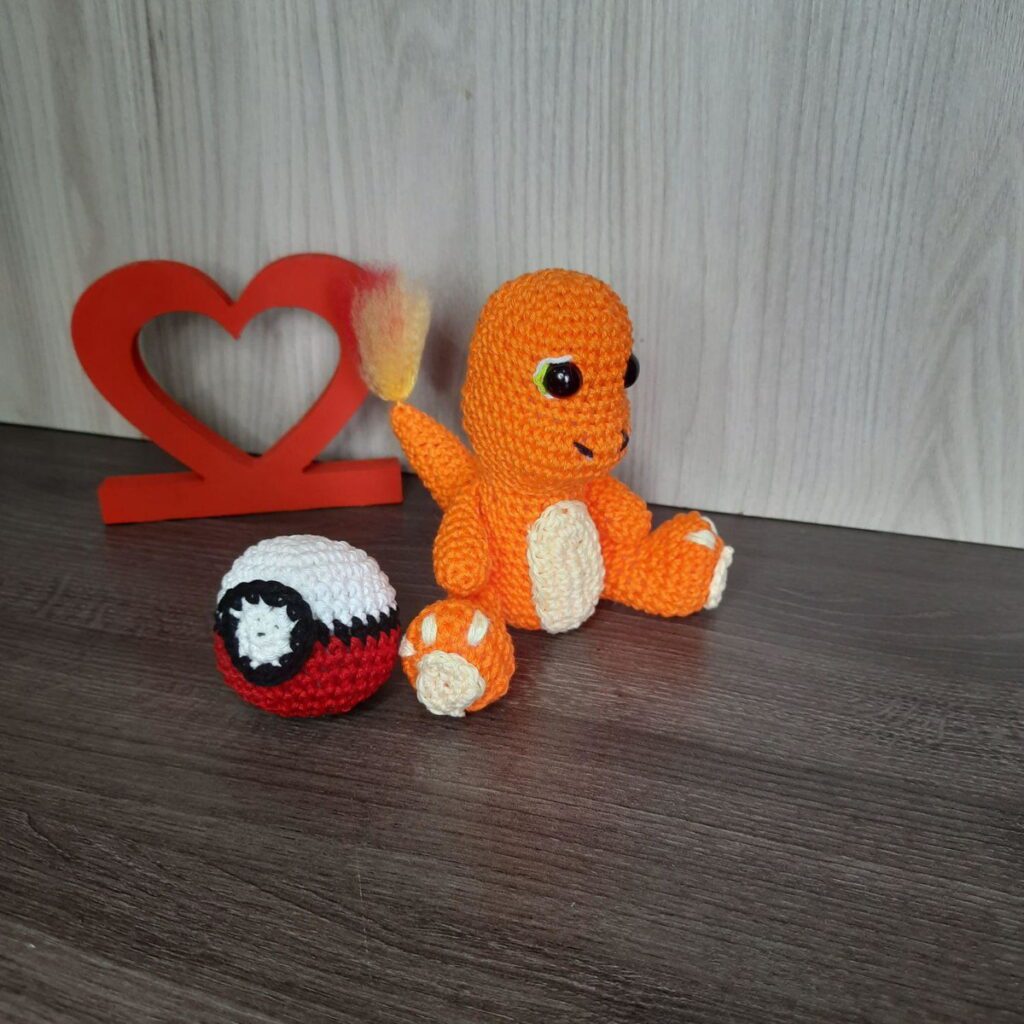 Charmader em Amigurumi