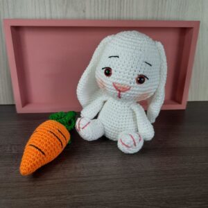Coelha Fofa em Amigurumi