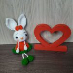 Coelhinha Bambola em Amigurumi - Imagem 2