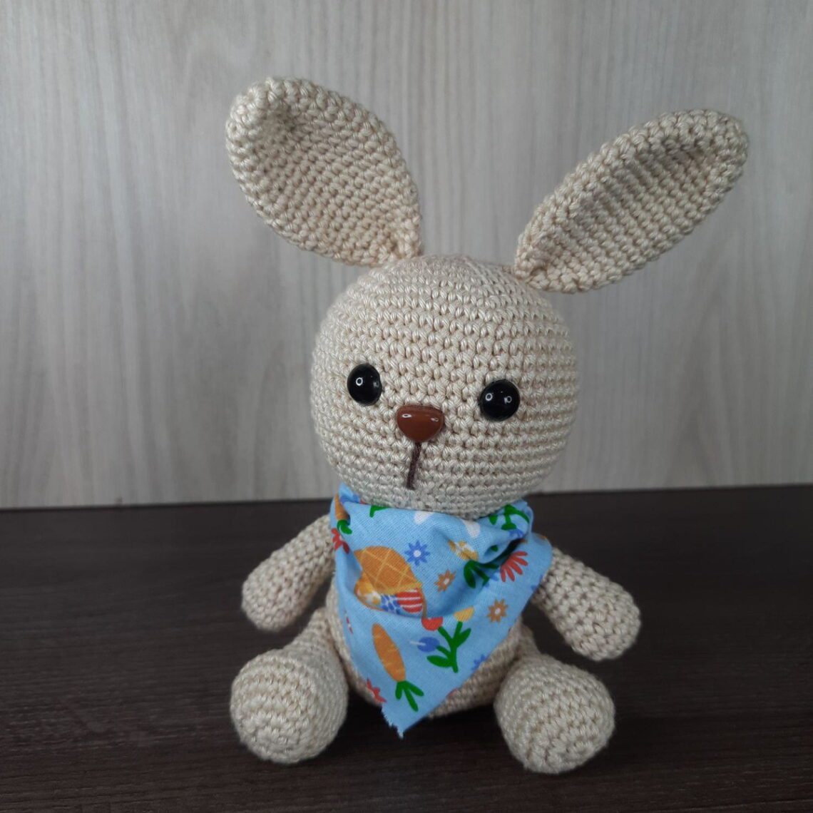Coelhinho em Amigurumi – Ateliê Roberta Artes