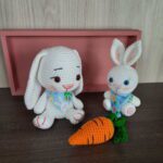 Mamãe Coelha e Coelhinho em Amigurumi - Imagem 4