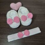 Sapatilha de Lã e Faixinha. - Imagem 2