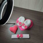 Sapatilha de Lã e Faixinha. - Imagem 1