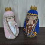 Dupla de Santinhas em Amigurumi - Imagem 2
