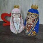 Dupla de Santinhas em Amigurumi - Imagem 5