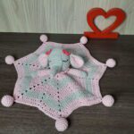 Naninha de Elefantinha em Amigurumi - Imagem 3