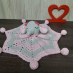 Naninha de Elefantinha em Amigurumi - Imagem 2