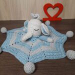 Naninha de Elefantinho em Amigurumi. - Imagem 5