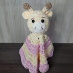 Naninha de Girafa em Amigurumi. - Imagem 4