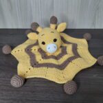 Naninha de Girafa em Amigurumi - Imagem 4
