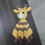 Naninha de Girafa em Amigurumi - Imagem 3