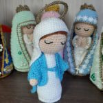 Nossa Senhora das Graças em Amigurumi - Imagem 1