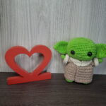 Baby Yoda em Amigurumi - Imagem 3