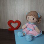 Boneca em Amigurumi - Imagem 2