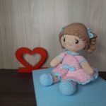 Boneca em Amigurumi - Imagem 4