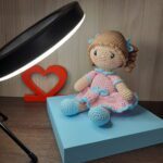 Boneca em Amigurumi - Imagem 1