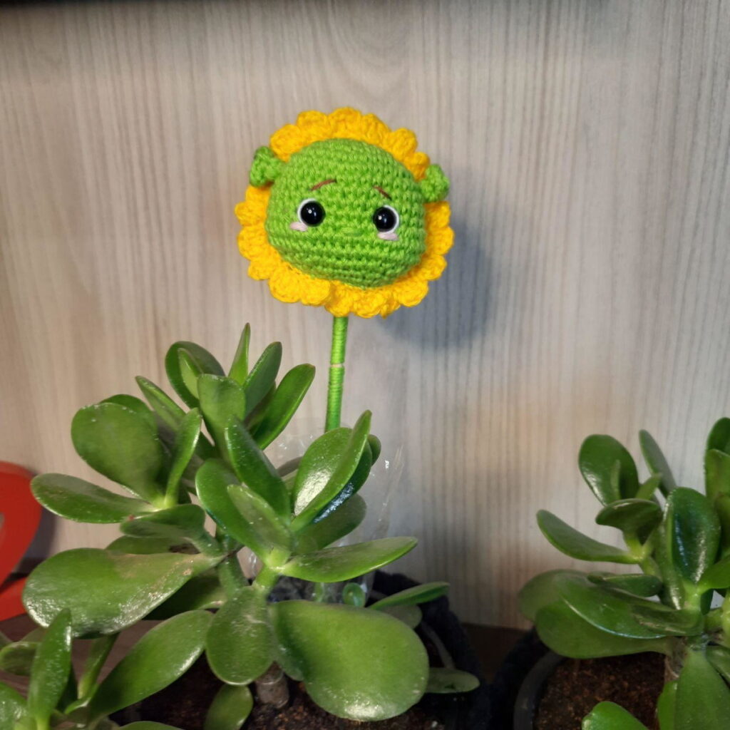 Girassol do Sherek em Amigurumi