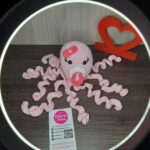 Polvinho do Amor Rosa em Amigurumi - Imagem 3