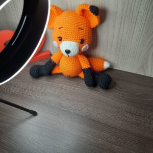 Raposinha em Amigurumi.