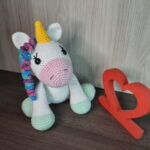 Unicórnio em Amigurumi - Imagem 5