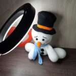 Boneco de Neve em Amigurumi. - Imagem 2