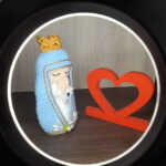 Santinha em Amigurumi - Imagem 1