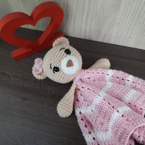 Naninha de Ursinha em Amigurumi.