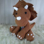 Dinossauro em Amigurumi - Imagem 5