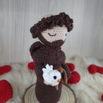 São Francisco de Assis em Amigurumi. - Imagem 4