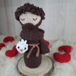 São Francisco de Assis em Amigurumi. - Imagem 2