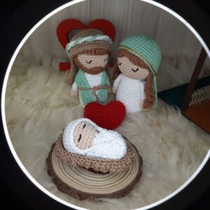 Sagrada Família em Amigurumi