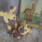 Baby Safari Girafa em Amigurumi. - Imagem 2