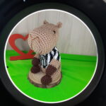 Capivara Torcedora do Santos em Amigurumi. - Imagem 3