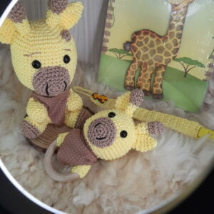 Kit Baby Girafa em Amigurumi.